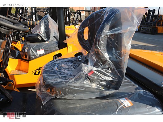 Clark 3 ton Dizel Forklift