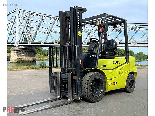 Clark 3 ton Dizel Forklift