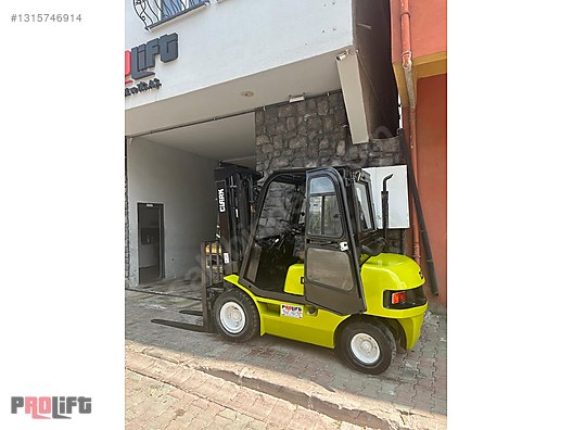 Clark 2,5 ton Dizel Forklift