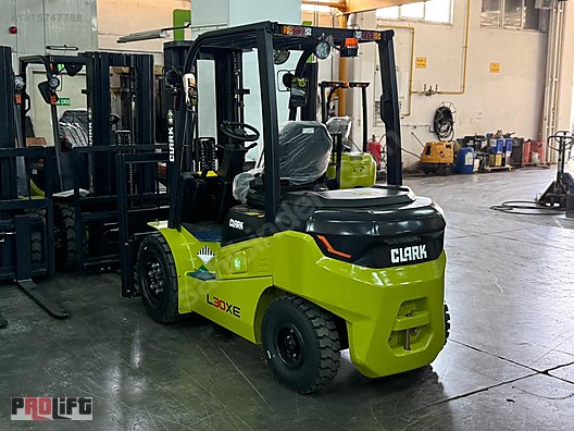 Clark 3 ton Lityum Akülü Forklift