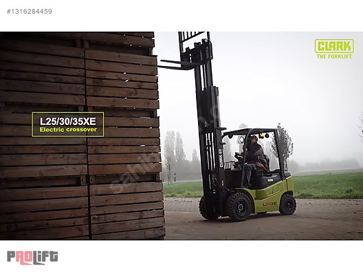 Clark 3 ton Lityum Akülü Forklift