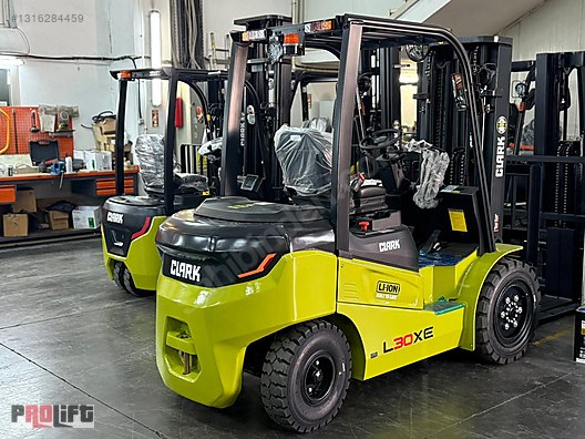 Clark 3 ton Lityum Akülü Forklift