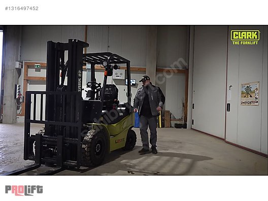 Clark 3 ton Lityum Akülü Forklift